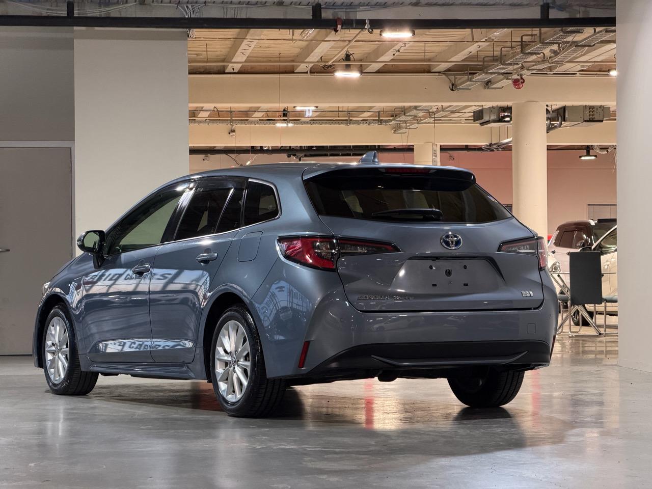 Touring Hybrid-S